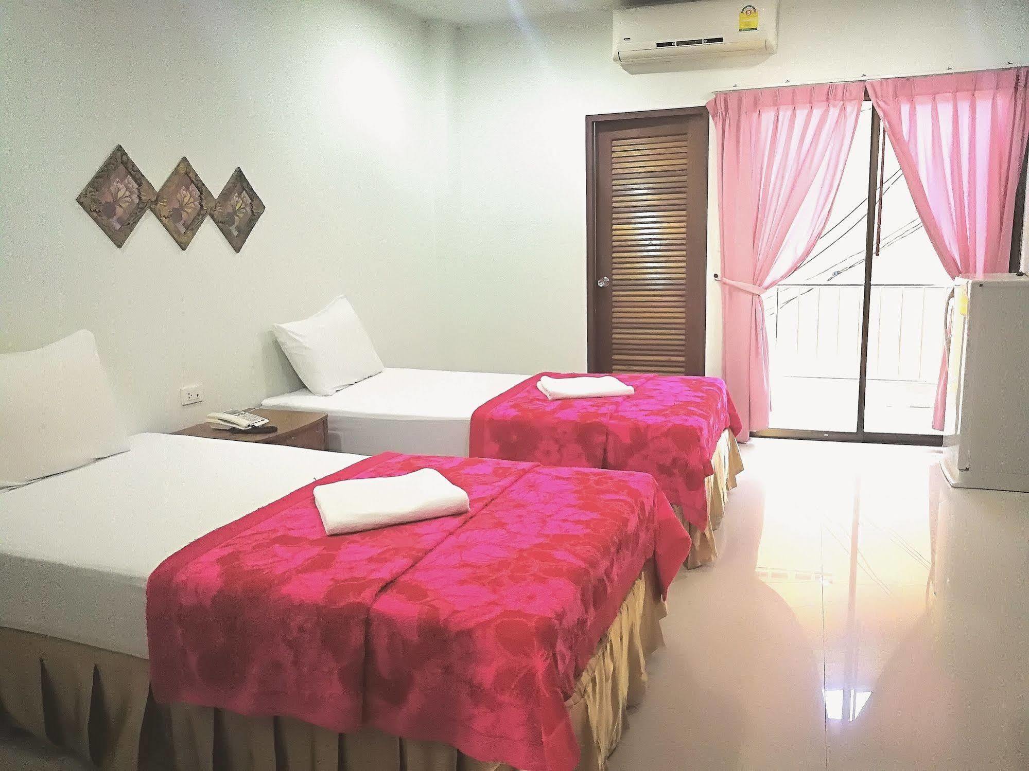 G&B Guesthouse Patong Εξωτερικό φωτογραφία