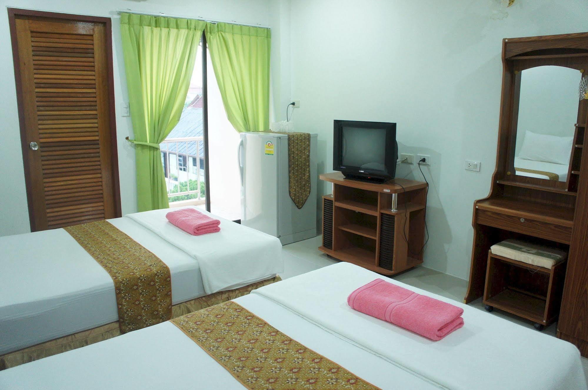 G&B Guesthouse Patong Εξωτερικό φωτογραφία